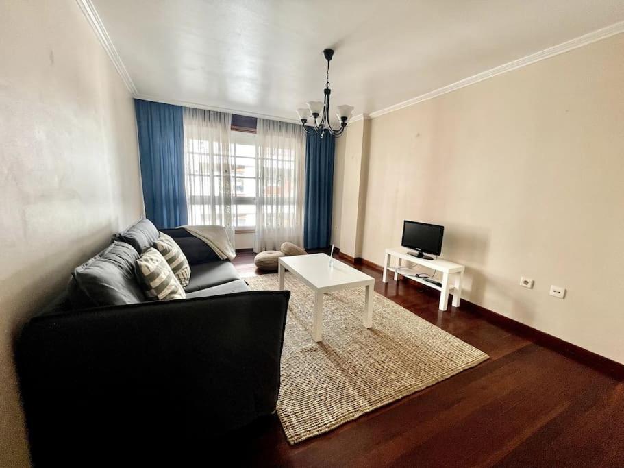 Agradable apartamento céntrico en Cangas Extérieur photo